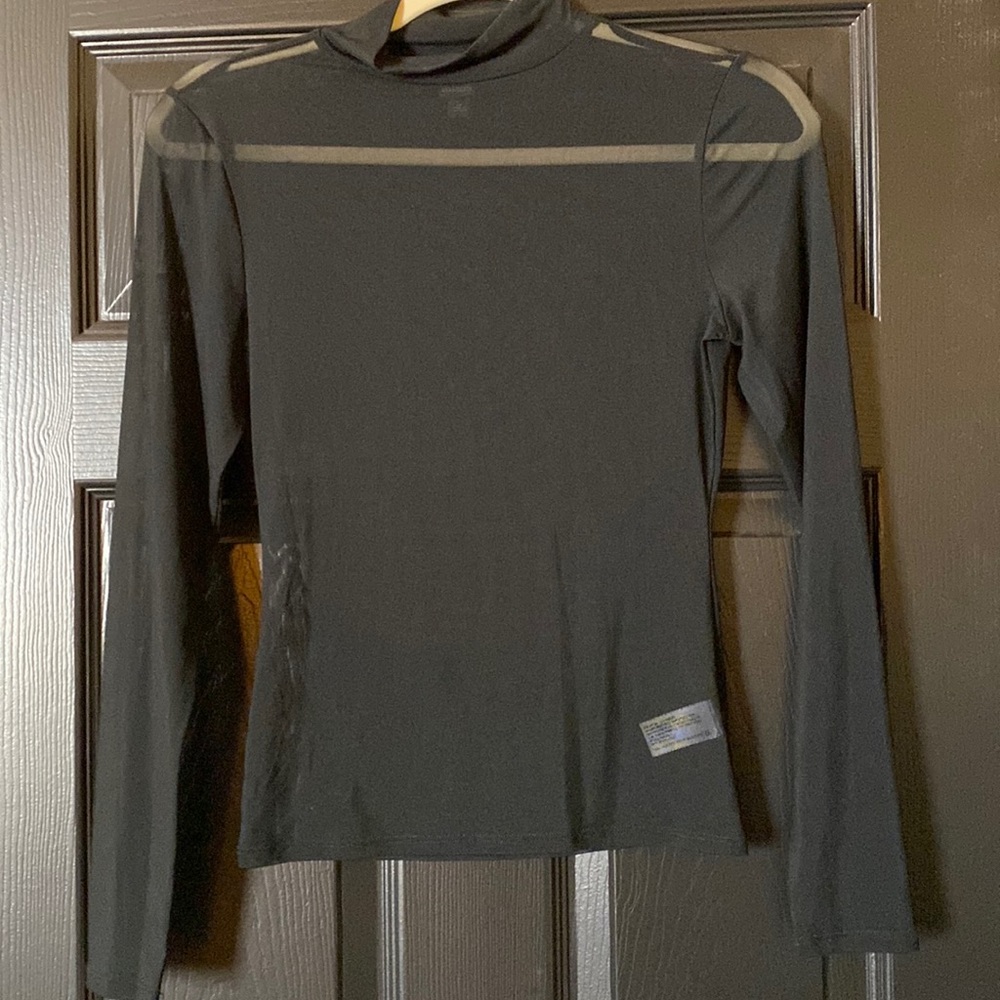 Mesh turtle neck